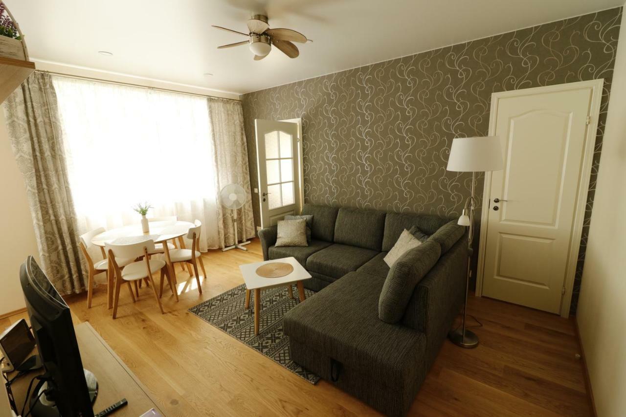 Akord Apartment Centrum With Free Parking Parnu Luaran gambar